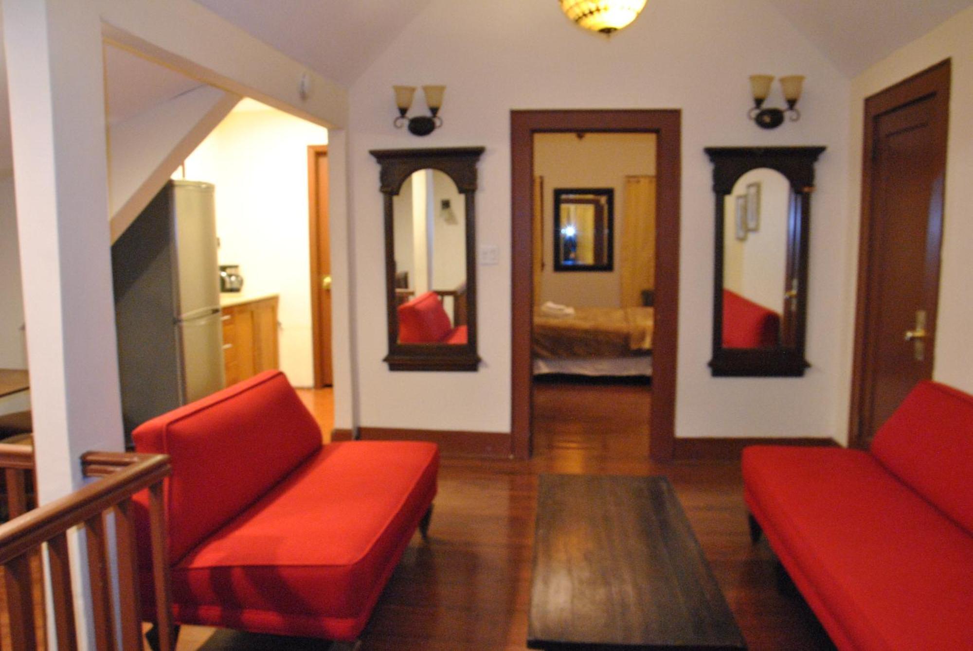 Family Guest House Нюарк Екстериор снимка